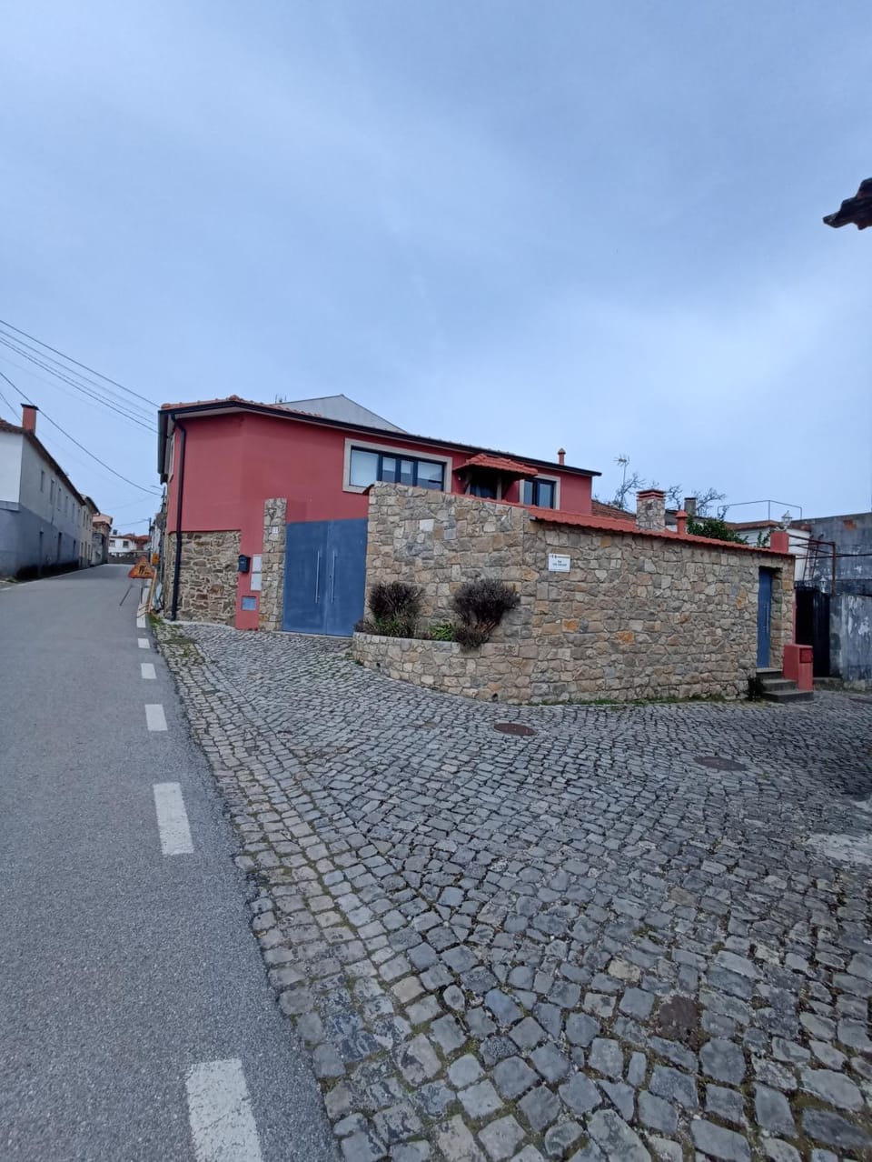 Property building, Facade/entrance, Off site, Quiet street view
