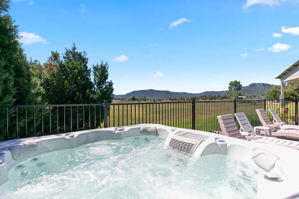 Hot Tub, Spa and wellness centre/facilities