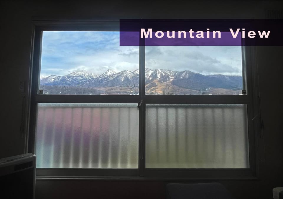 View (from property/room), Mountain view, Mountain view