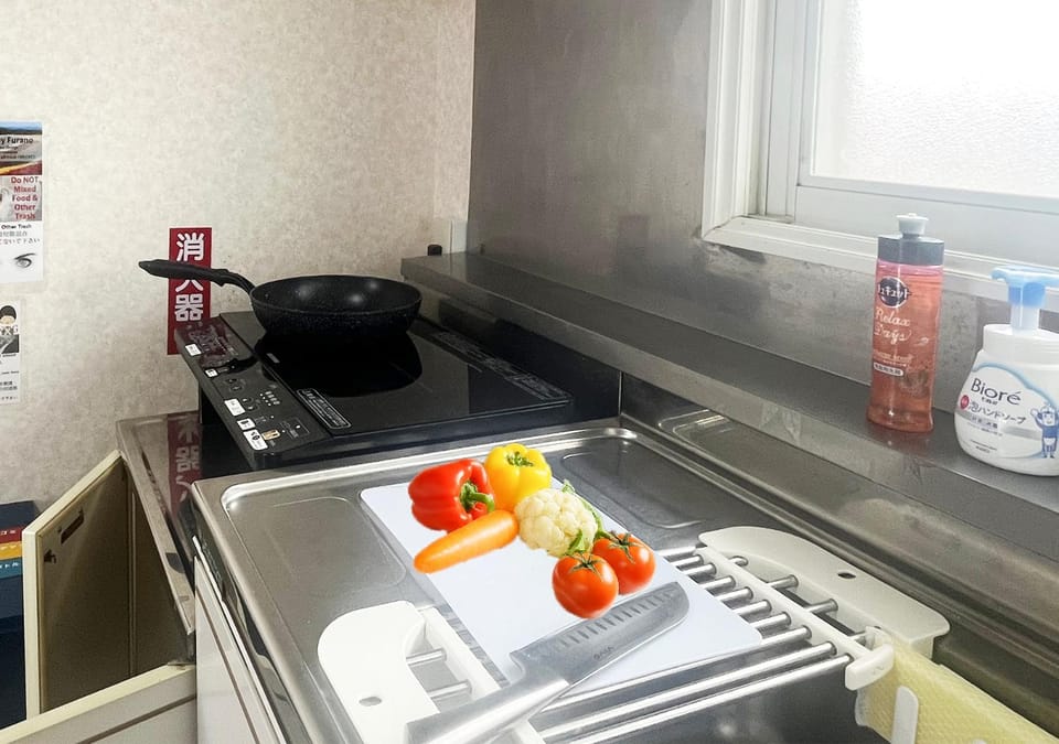 Kitchen or kitchenette, kitchen