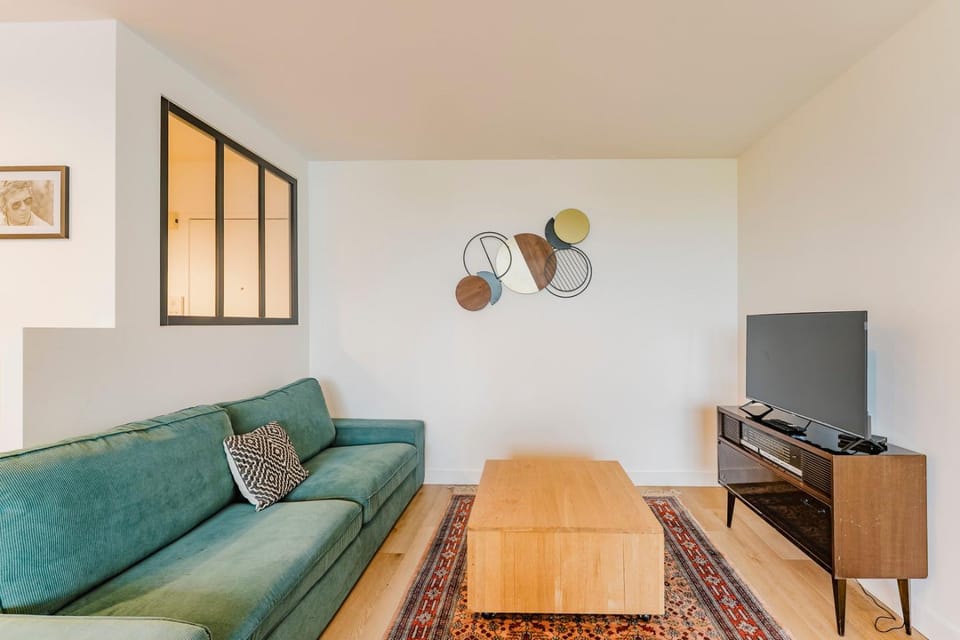 Charming apartment 2ch 4p parking and balcony Apartment in Lille