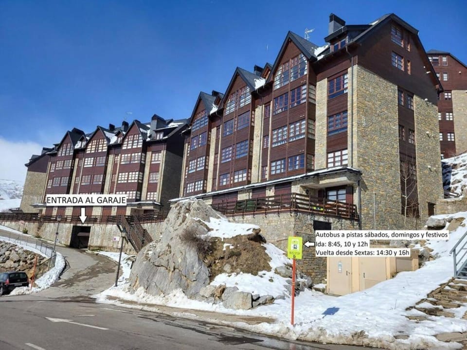 ICIAR - Dúplex by Cardi Suites Apartment in Formigal
