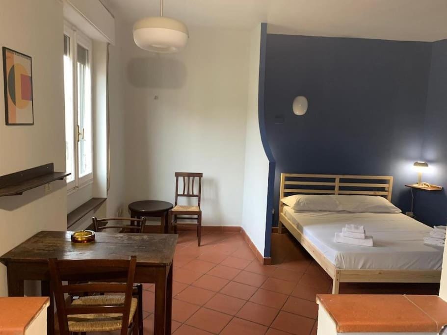 Nice Studio Outside ZTL Apartment in Florence
