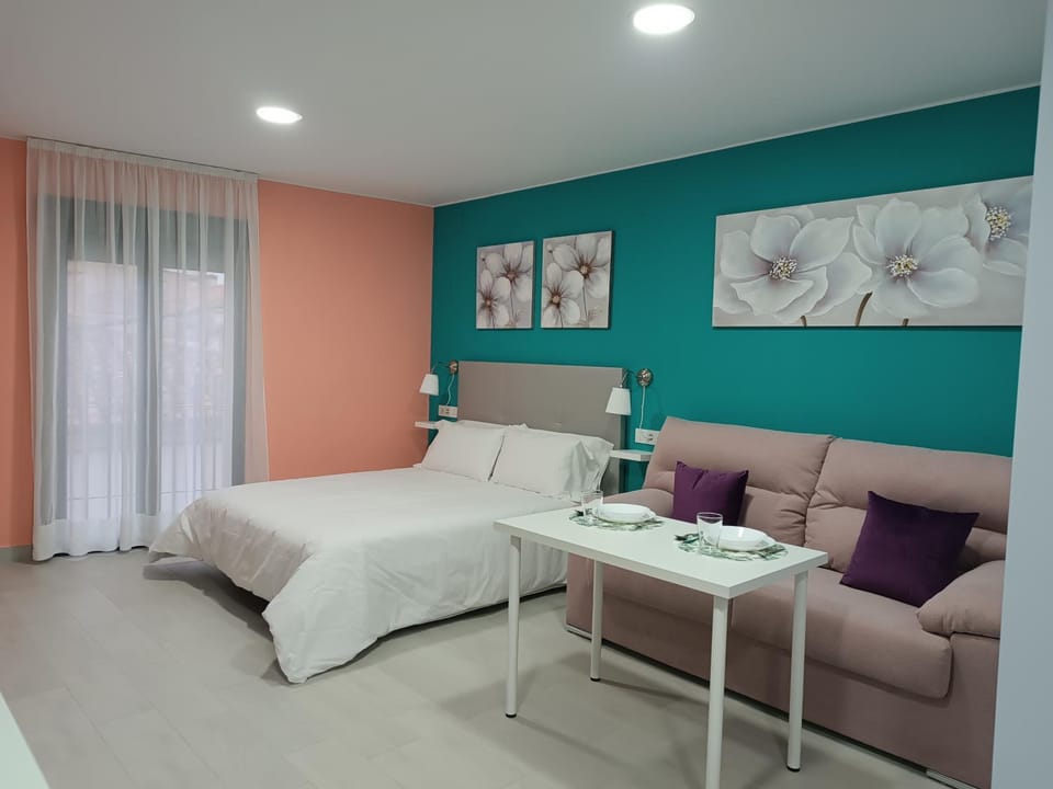 Estudios La Casina Apartment in Cáceres‎
