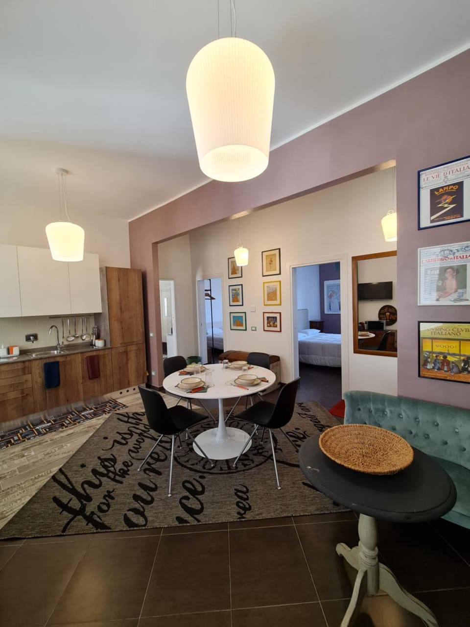 Kitchen or kitchenette, Living room