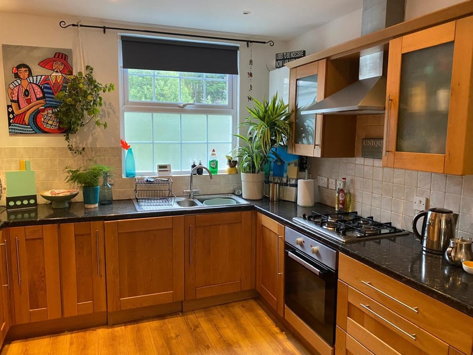 True Colours Apartment in Central Location Apartment in Northern Ireland