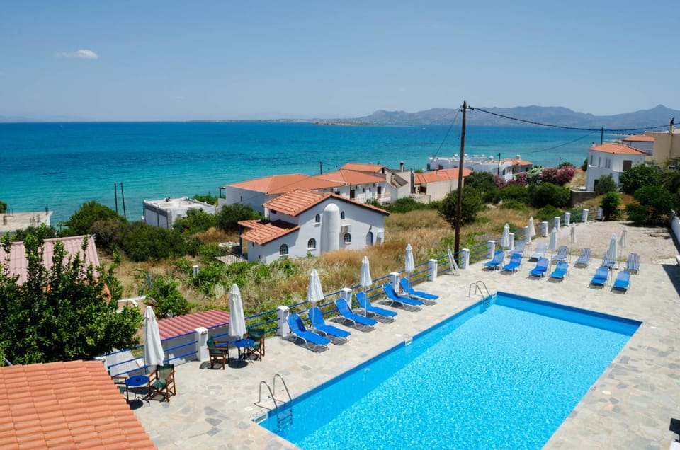 Pool view, Sea view, Swimming pool