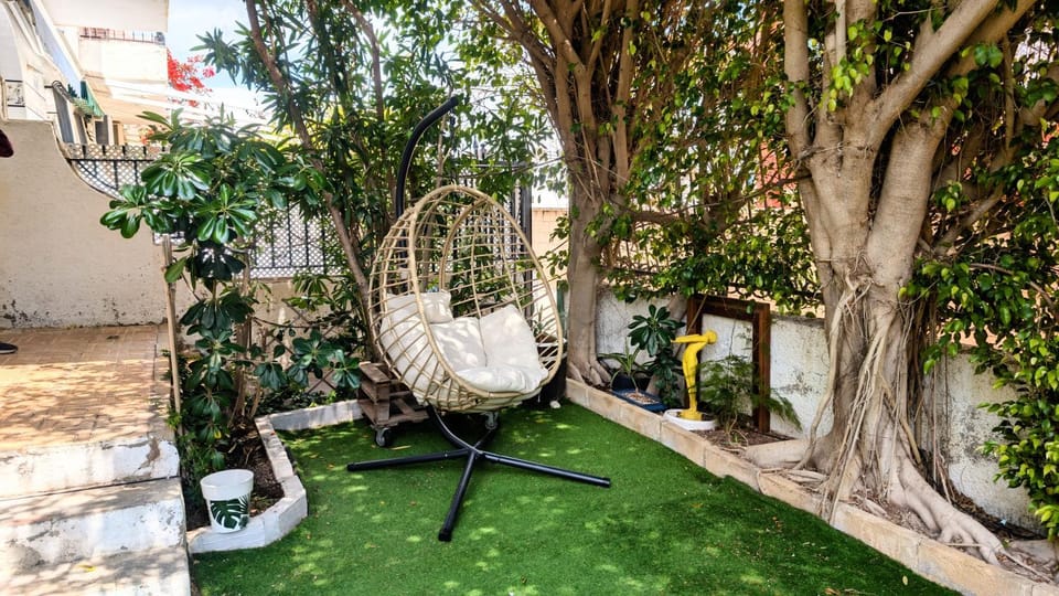 Garden, Garden view