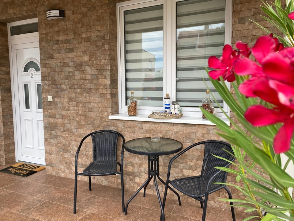 Day, View (from property/room), Balcony/Terrace, Balcony/Terrace, Seating area