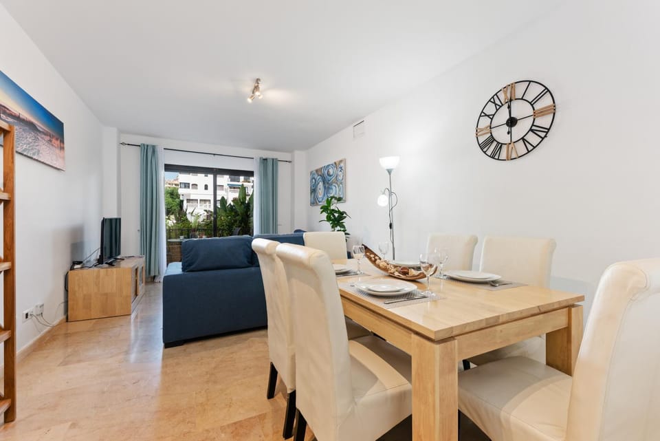 Beach apartment in La Duquesa Marina Apartment in Costa del Sol