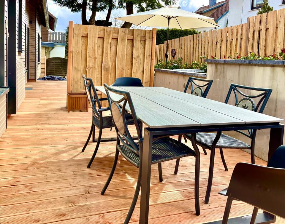 Balcony/Terrace, Garden view