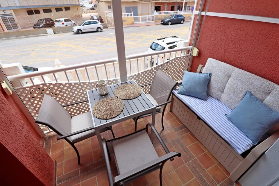 View (from property/room), Balcony/Terrace, Seating area