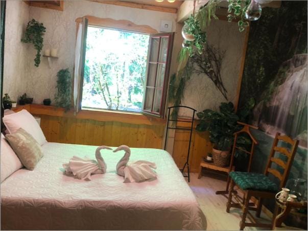 Chambre d'hôte txaleta (le Chalet) Bed and Breakfast in Nouvelle-Aquitaine