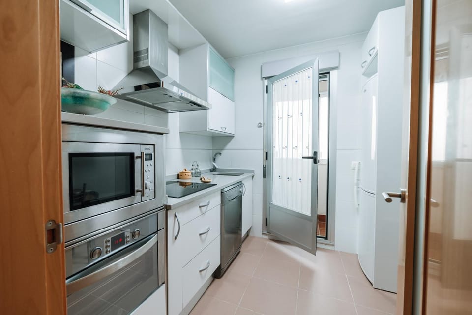 Balcony/Terrace, Kitchen or kitchenette, dishwasher, minibar, pet friendly, stove