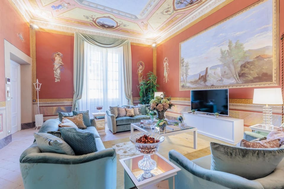 The Duchess Chambers, the Luxury Grand 3 bedrooms Apartment in Capannori