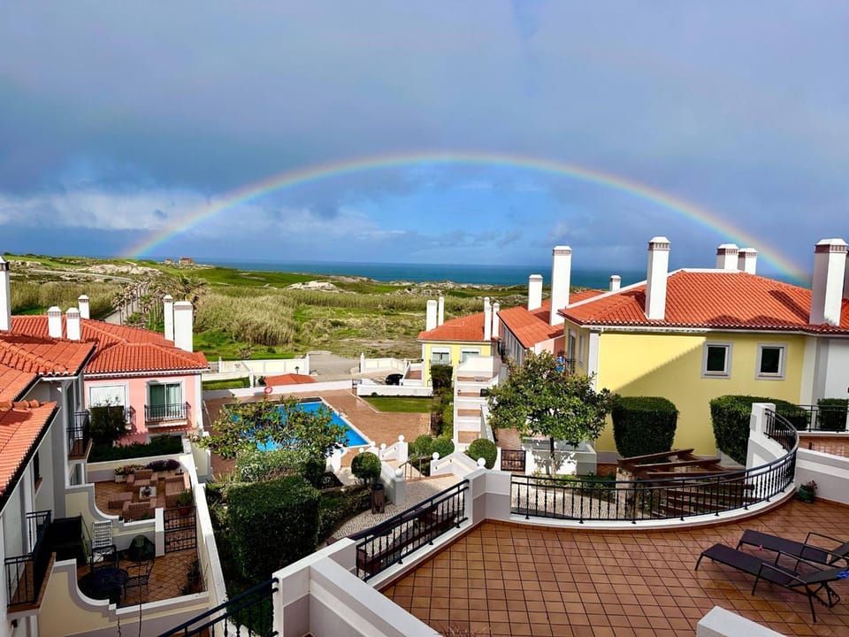 T2 sea view, pool, golf, Praia del Rey, Óbidos B10 Apartment in Amoreira