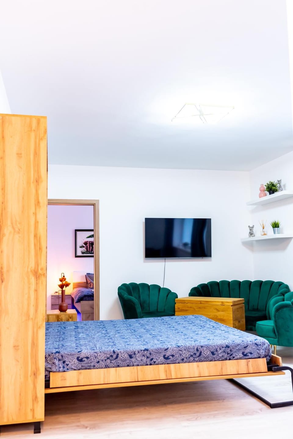 Bed, Living room, Bedroom
