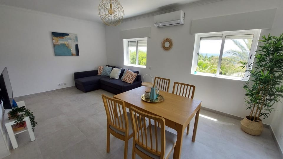 Living room, Dining area, air conditioner