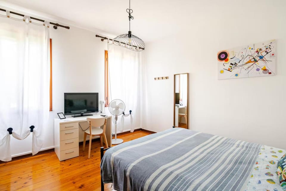 TV and multimedia, Bedroom