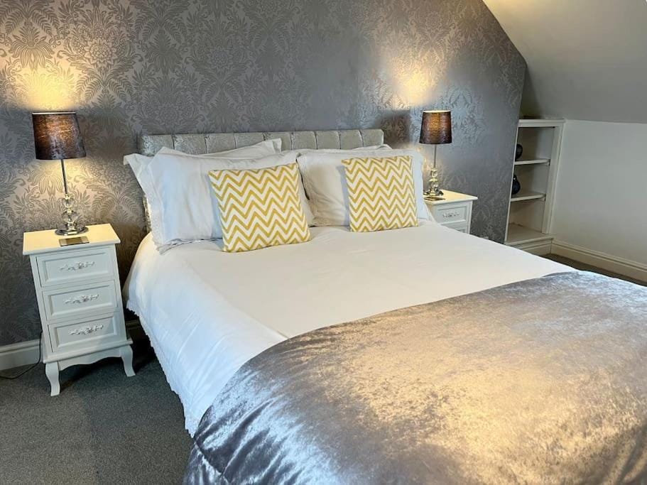 Scoresby Hideaway - Whitby Holiday Home House in England