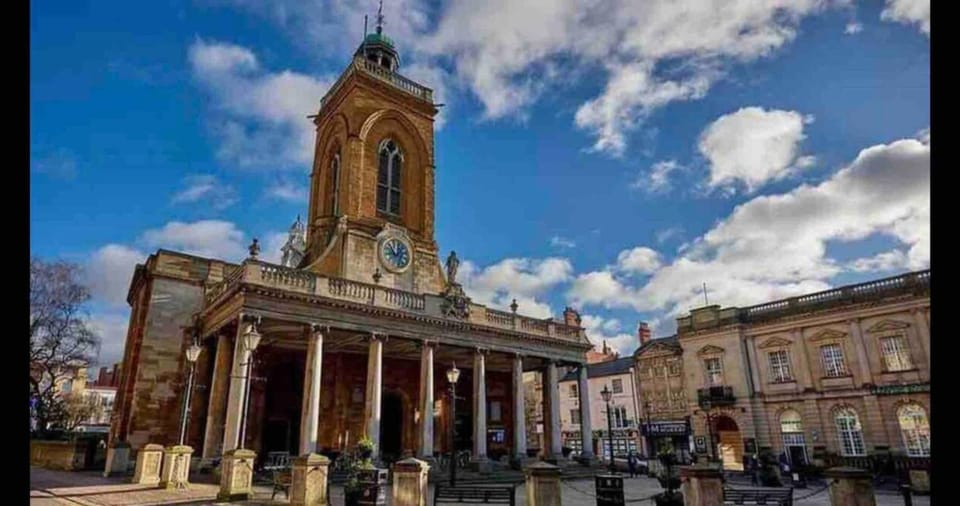 Nearby landmark, Day, City view, Landmark view, Location