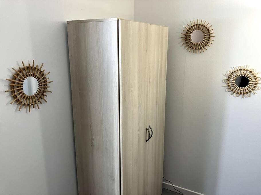 wardrobe