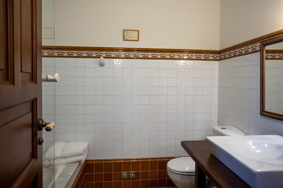 Bathroom, Bath