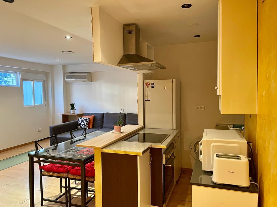 stove, stove, kitchen, kitchen