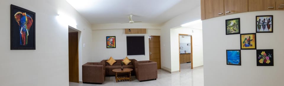 Living room, Decorative detail, Seating area, fireplace