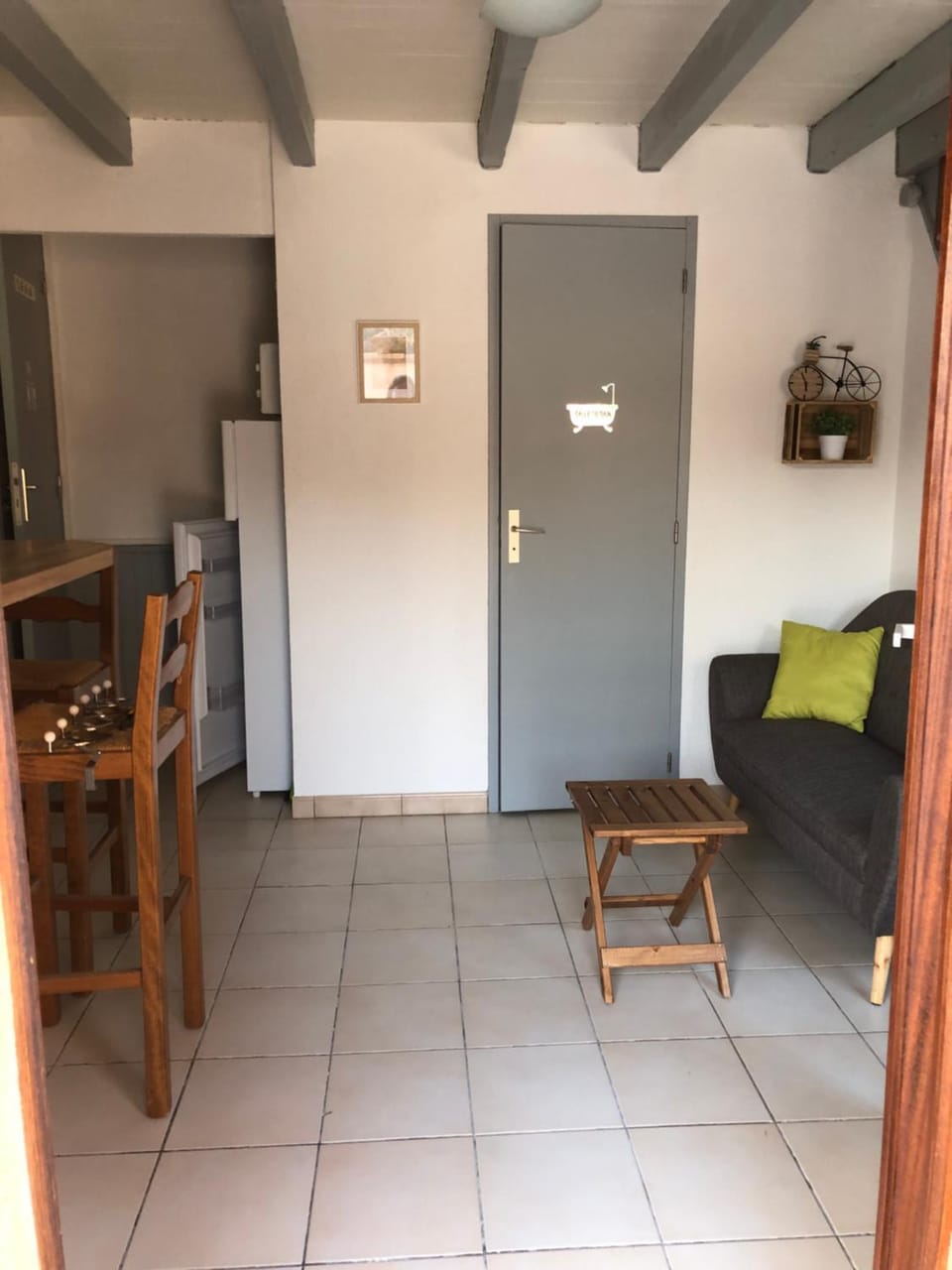 Living room, Dining area, minibar