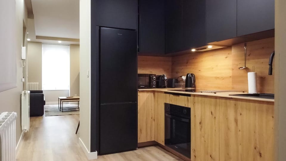 Kitchen or kitchenette, Living room, Seating area