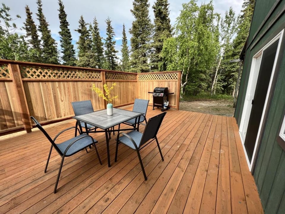 Denali 2 King bedrooms each with private bath House in Healy