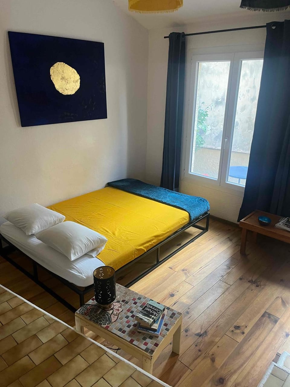 Studio avec terrasse sur cour, authentique, calme Apartment in Avignon