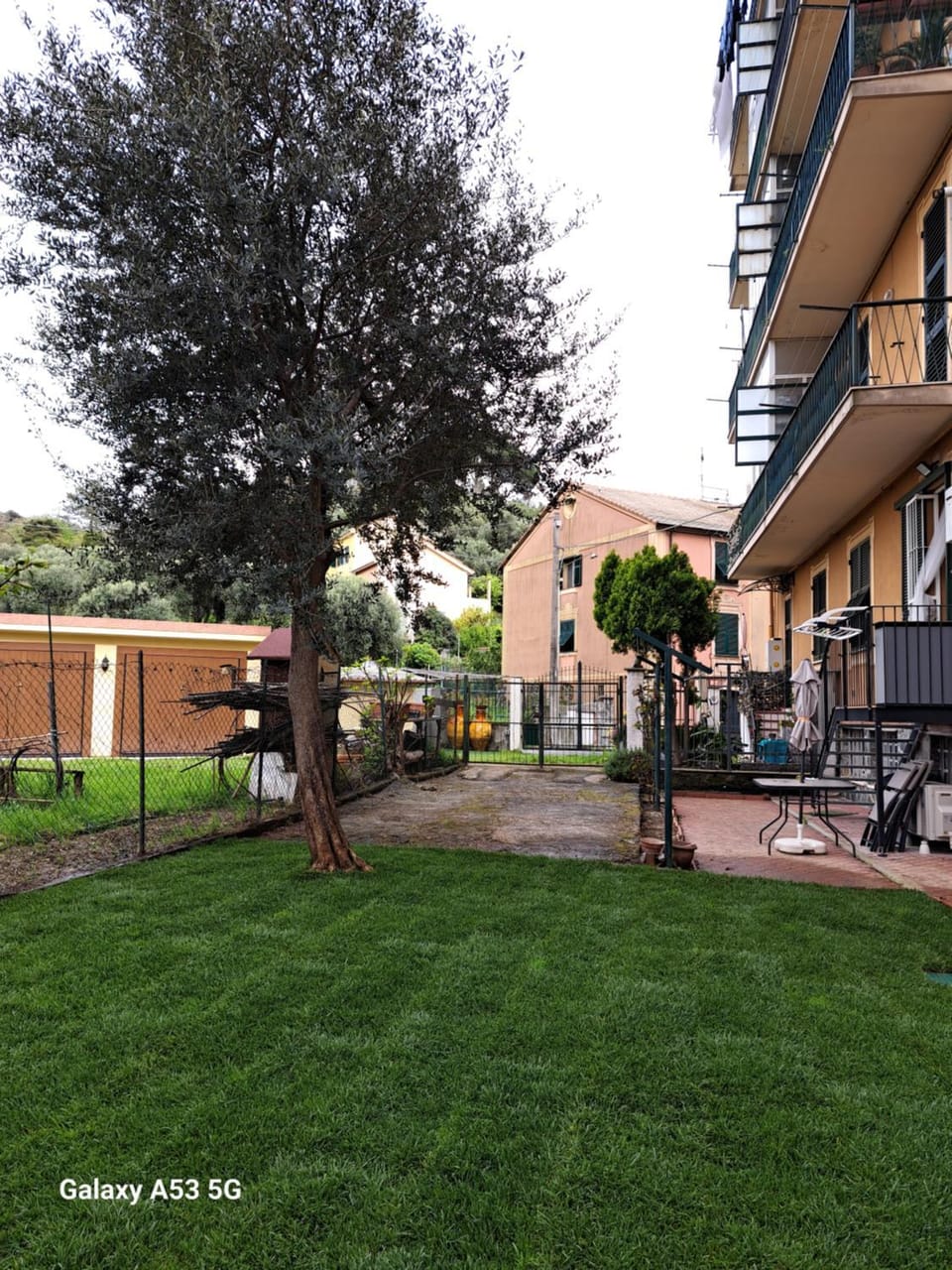 Garden view, Parking