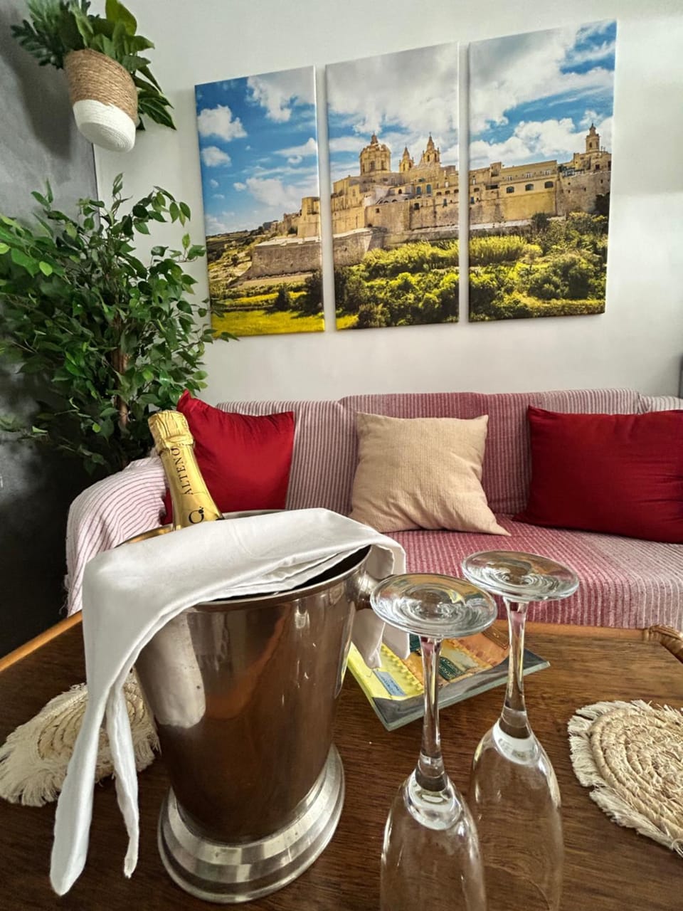 Seating area