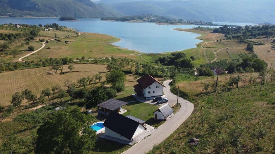 Kuća za odmor Ravančić House in Federation of Bosnia and Herzegovina