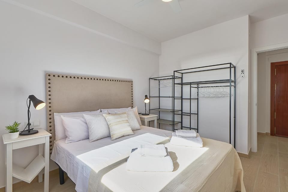 Bed, Photo of the whole room, Bedroom, towels, wardrobe