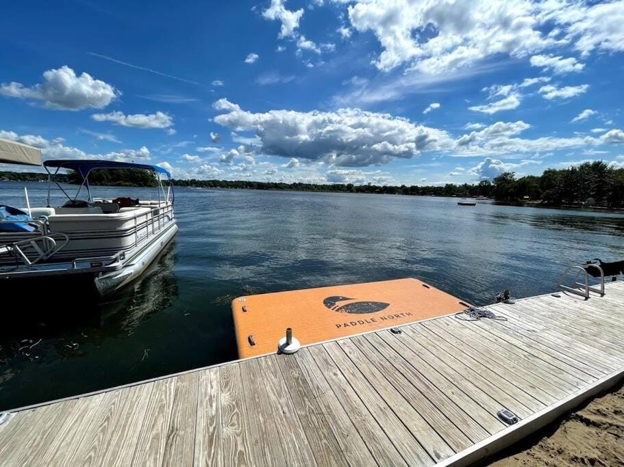 Activities, Lake view