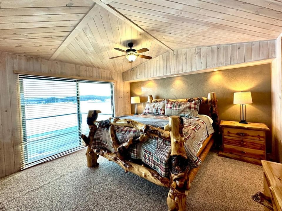 The Perch At Panguitch Lake House in Panguitch Lake