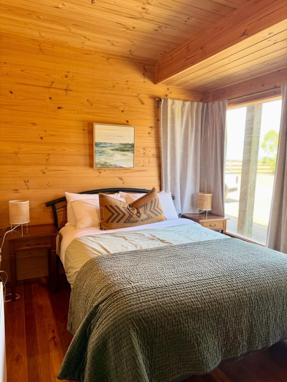 Pt Hesse Luxury Coastal Homestead House in Port Campbell