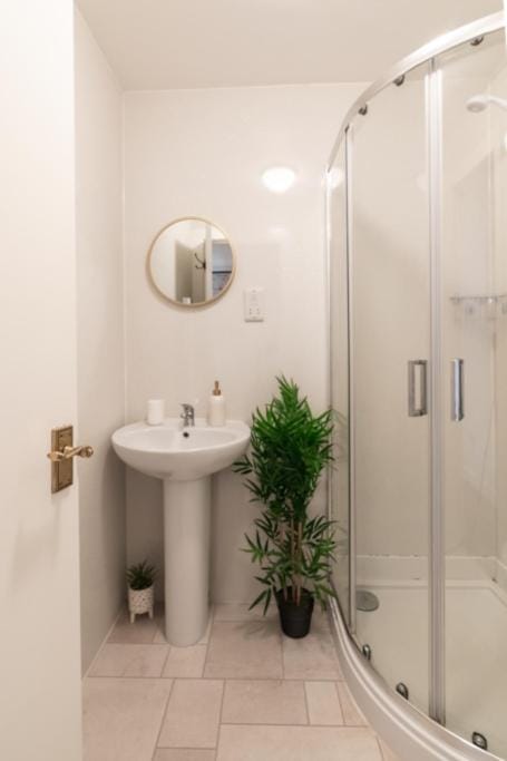 Finnieston 1-Bed - Walk to Hydro & Bars - Sleeps 2 Apartment in Glasgow