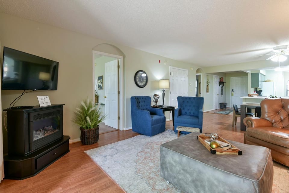 Beautiful Condos at Thousand Hills-Heart of Branson-Spacious and Affordable Apartment in Branson