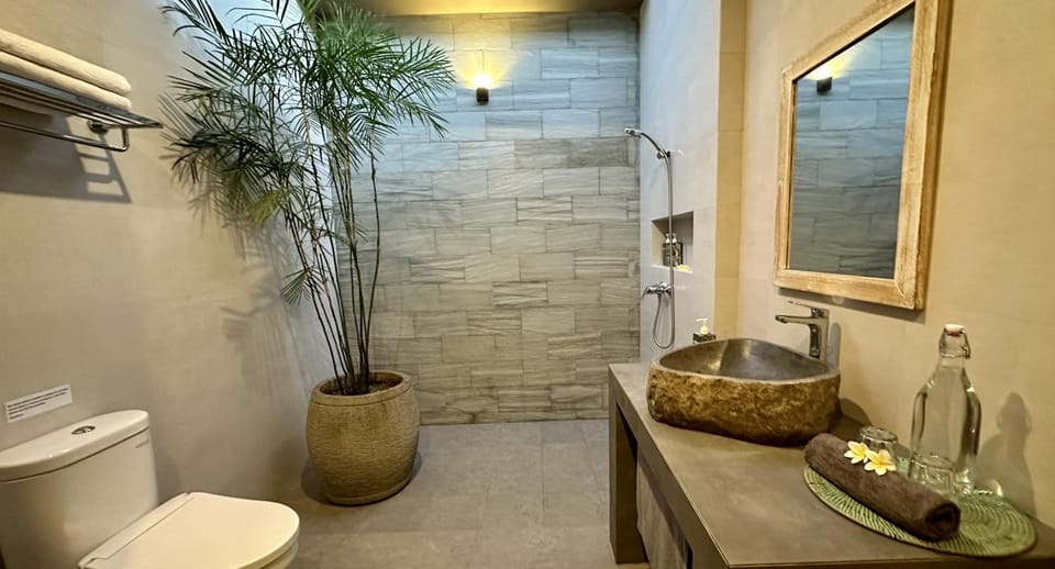 Bathroom, Open Air Bath