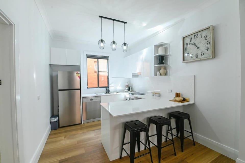 Tamworth Retreat - Sleek & Stylish, Sleeps 5 Apartment in Dubbo