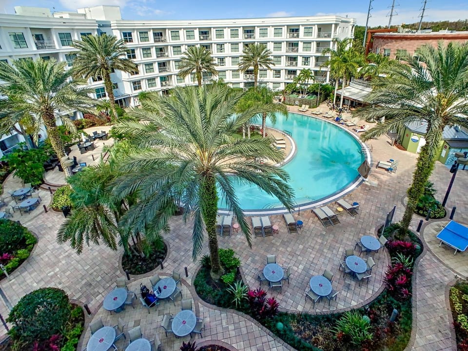 Pool view, Swimming pool