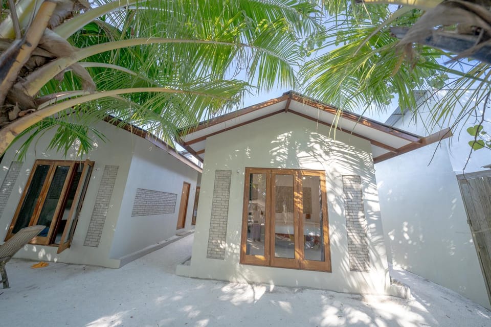 Brickwood Rasdhoo- Beach front Bed and Breakfast in Maldives