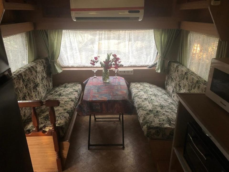 Fairhills Self Catering Caravan Units Campground/ 
RV Resort in Margate
