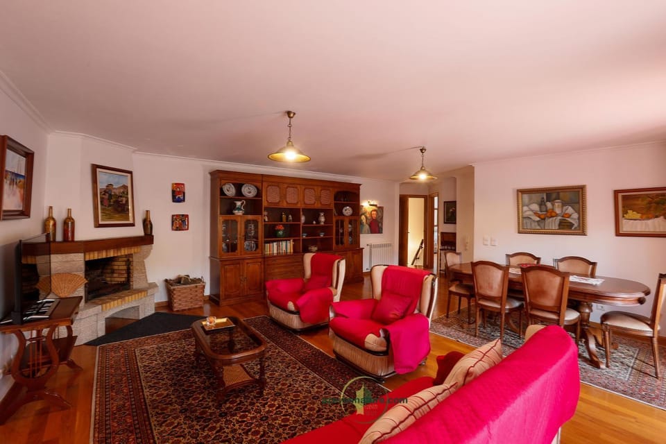 Varanda do Outeiro House in Viana do Castelo District, Portugal