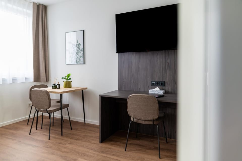 TV and multimedia, Dining area