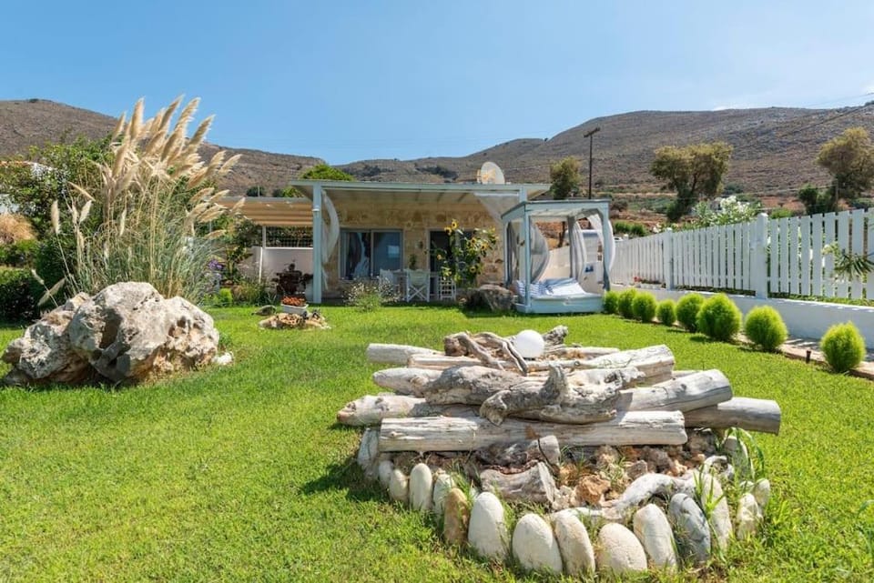 Artemis Seafront Stone Studio House in Crete
